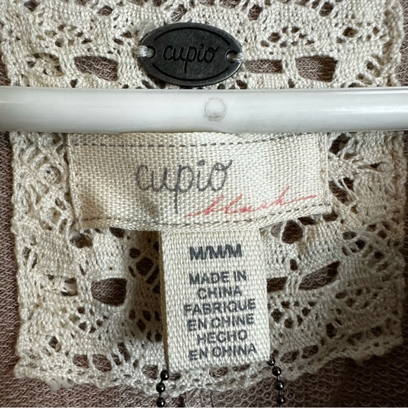 Cupio Blush Moonlight Basic V Neck Blouse - Picture 5 of 13